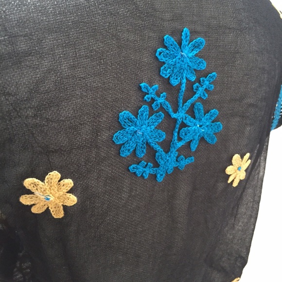 Oh the beauty! Tunic/swim cover, handmade in India - Picture 3 of 3