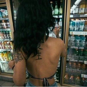 Meet your Posher, Nada