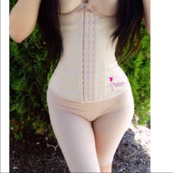Postpartum Waist Trainer - Picture 3 of 4