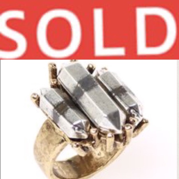 Low Luv ring🚫SOLD🚫