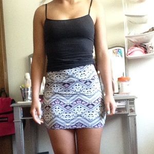 PINK VS PENCIL SKIRT and BLACK H&M freebie