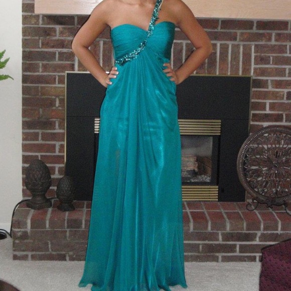La Femme prom dress