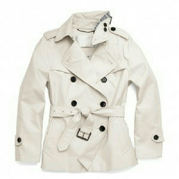 ??Coach Short Trench Coat