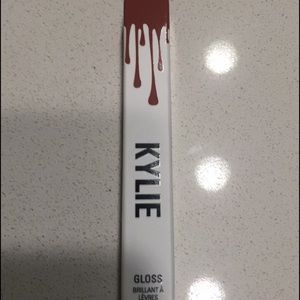 Kylie jenner lip gloss shade like brand new