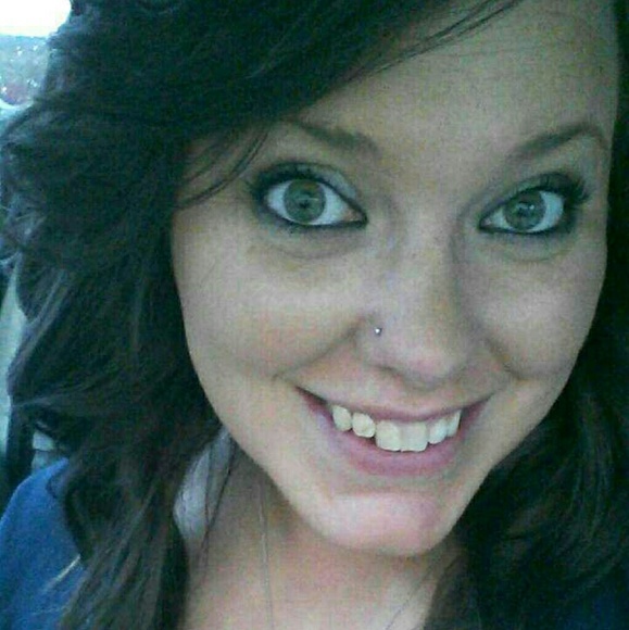 Meet your Posher, Reva