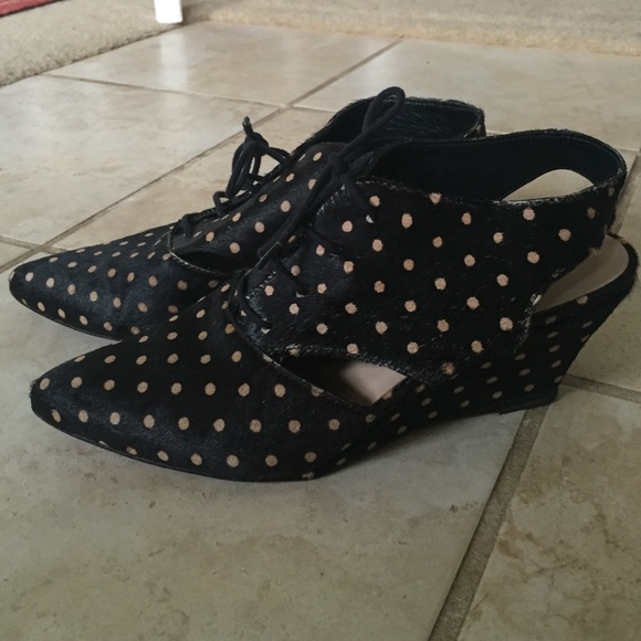 Loeffler Randall Polka Dot Laced Heels Black 7 - Picture 2 of 4