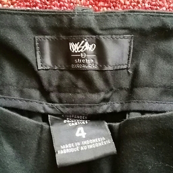 *NEW* SHORTS. - Picture 4 of 4