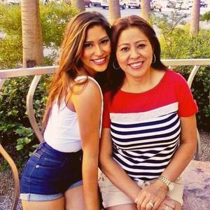 Meet your Posher, Mayela