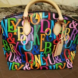 Dooney and Bourke handbag.  Euc. Authentic