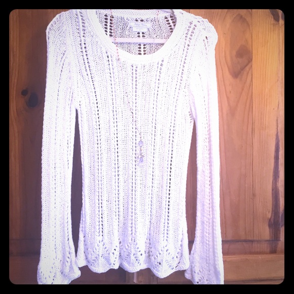 White Beach Sweater -- Gorgeous