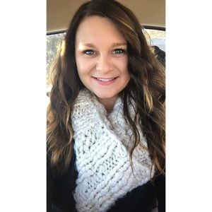 Meet your Posher, Jenny