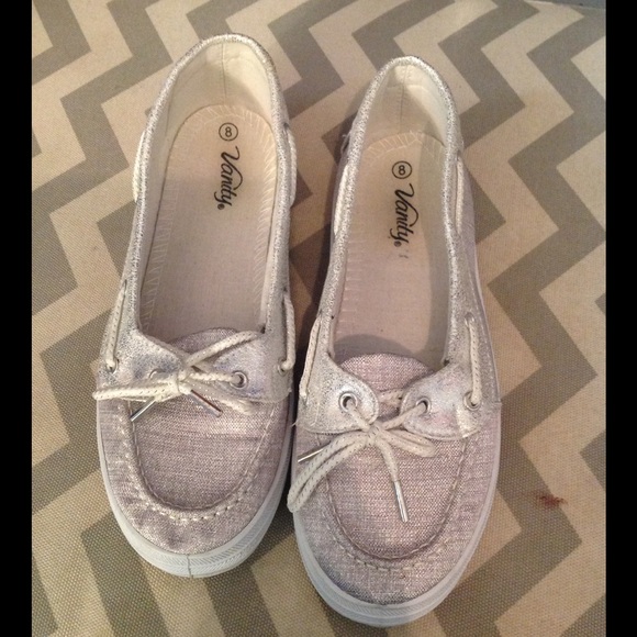 Boat shoes