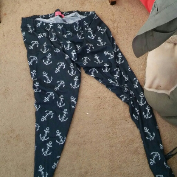 Anchor printed leggings