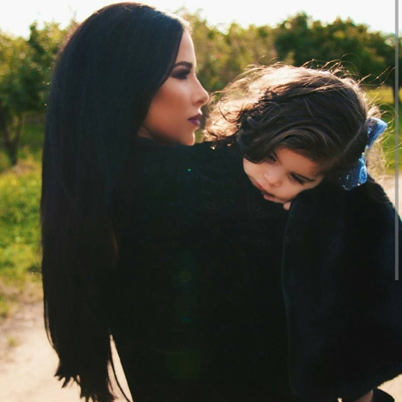 Meet your Posher, Zahra - Picture 1 of 1