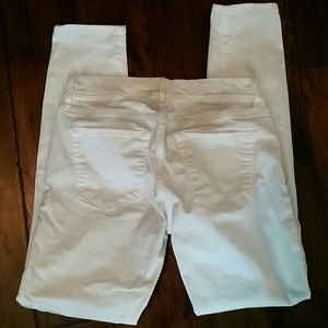 Gap 1969 white Legging  jeans, sz 26