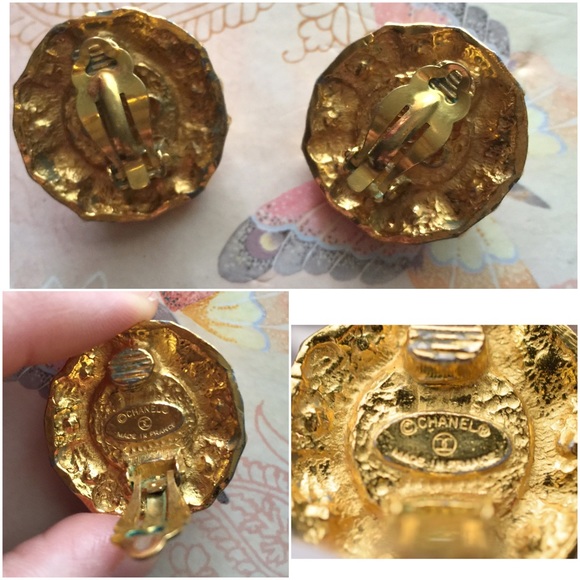 SOLD🚫Authentic Chanel Clip on earrings - Picture 3 of 4