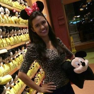 Meet your Posher, Rosana