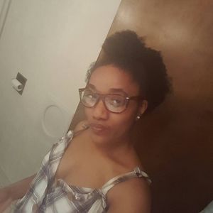 Meet your Posher, Unique