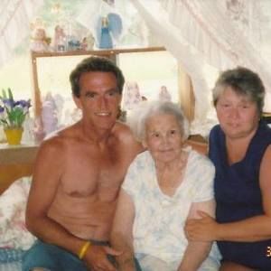 Meet your Posher, Renee