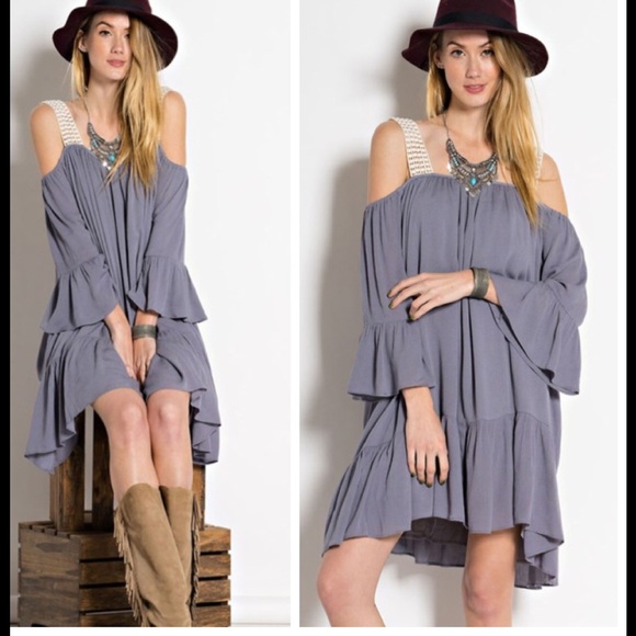 ❗️LAST ONE❗️•tiered ruffle dress• - Picture 2 of 2