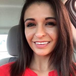 Meet your Posher, Angie