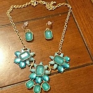 teal necklace set