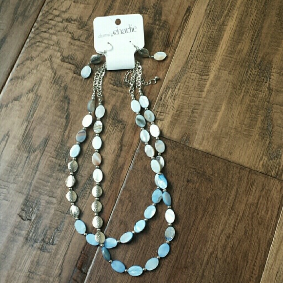 Beautiful necklace and earring set