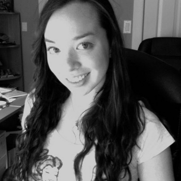 Meet your Posher, Cynthia