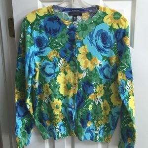 Lands End cardigan size Medium