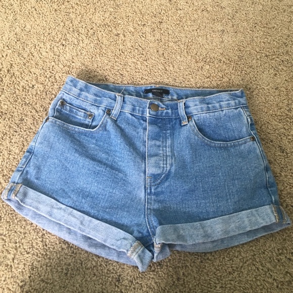 Forever 21 denim shorts✨