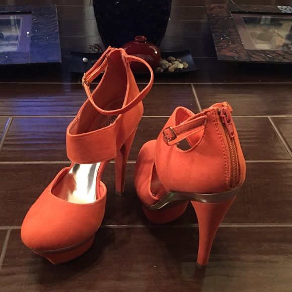 Wild Rose Orange Heels