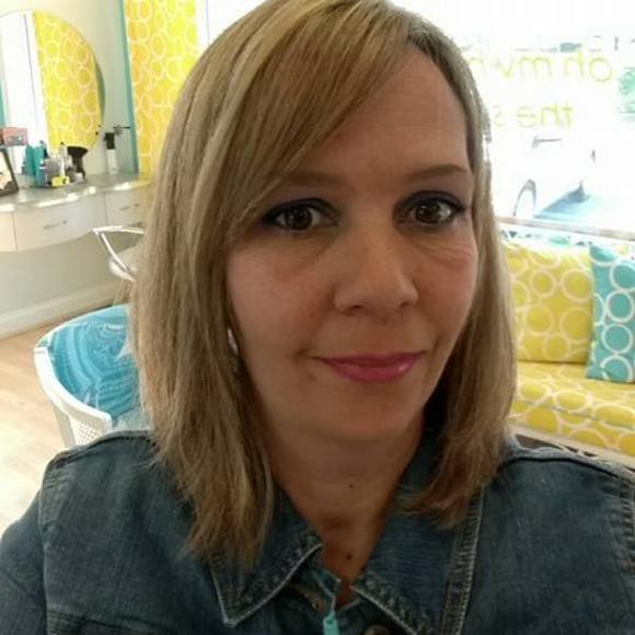 Meet your Posher, Christine