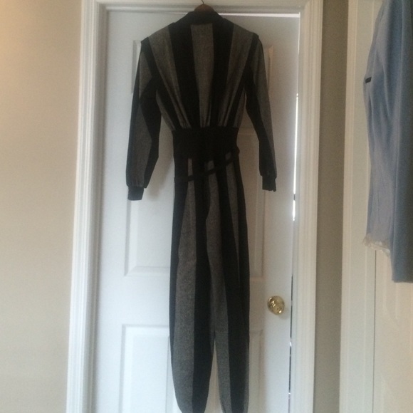 Size 7 Seneca Black grey belted jumpsuit. - Picture 3 of 4
