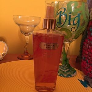 Victoria's Secret Vanilla Lace Mist.