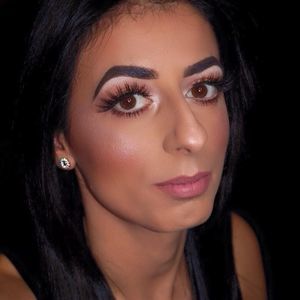 Meet your Posher, Shadije