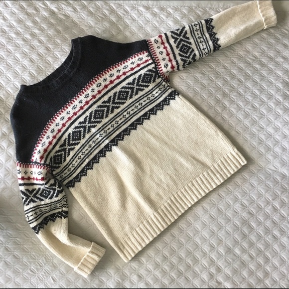 💝Forever 21 cozy patterned sweater - Picture 1 of 2