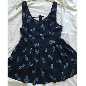 loose pineapple print top