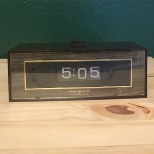 Vintage GE flip clock