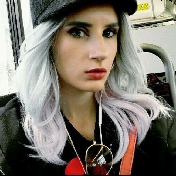 Meet your Posher, Charlene - Picture 5 of 6