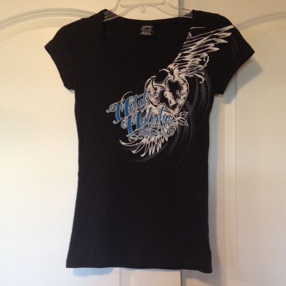 Black metal mulisha v neck