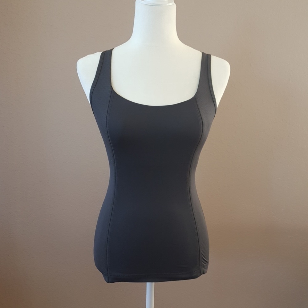 Lululemon dark grey tank.  Size 6