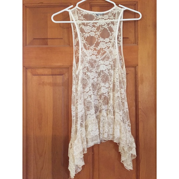 Flowy Shirt - Picture 2 of 3