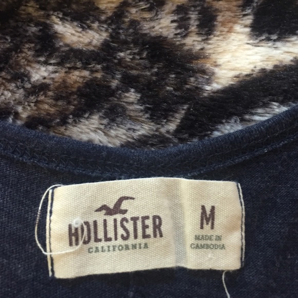 Hollister Razor Back Tank Top - Picture 2 of 3