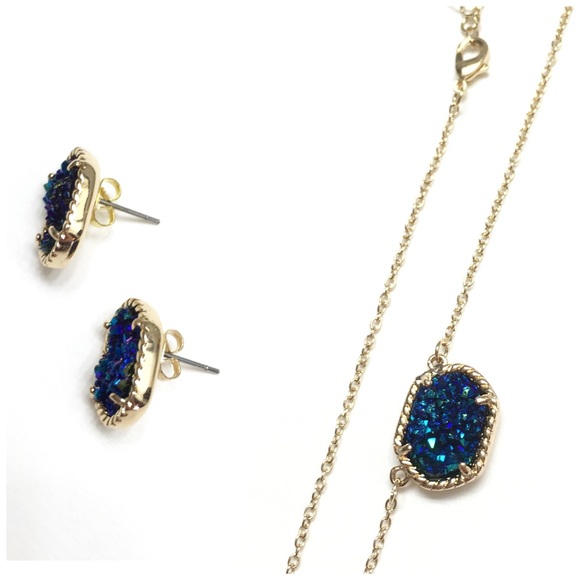 ⭐️SALE⭐️🆕 Blue Druzy Necklace and Earring Set - Picture 3 of 4