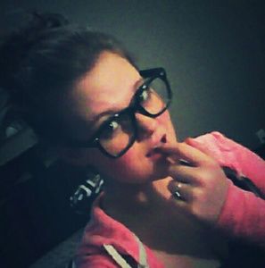 Meet your Posher, Kaitlyn