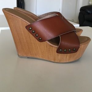 Natural slide on Wedge