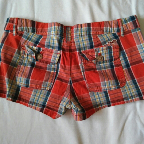 Plaid Hollister - Picture 2 of 2