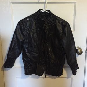 Women's leather bomber jacket