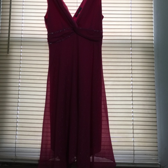 Dress - Picture 2 of 2