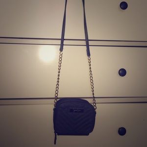 Jessica Simpson Grey Cross Strap Bag 👑✨